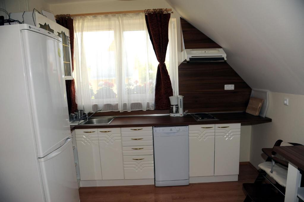 Arany Szolo Wellness Apartmanhaz Hévíz Rom bilde